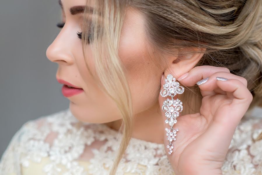 Nhiếp ảnh gia ảnh cưới Oleksandra Podgola (podgola). Ảnh của 25 tháng 2 2019