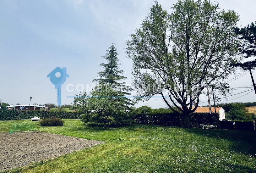  Vente Terrain à bâtir - 900m² à Lapeyrouse-Fossat (31180) 