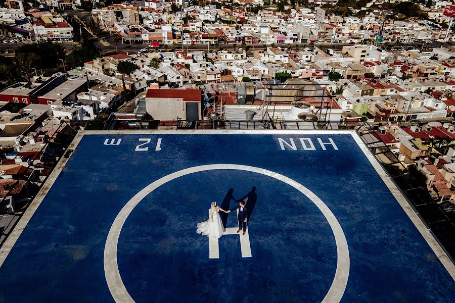 Fotografo di matrimoni Julio Villalobos (juliovillalobos). Foto del 11 novembre 2023