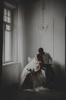 Fotografo di matrimoni Anna Mischenko (greenraychal). Foto del 26 luglio 2018