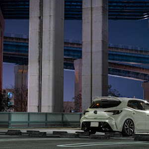 カローラスポーツ NRE210H