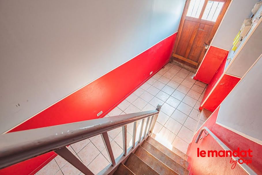 Vente maison 1 pièce 84 m² à Laon (02000), 89 000 €