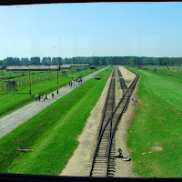 Strada della morte, l'arrivo a Auschwitz di 