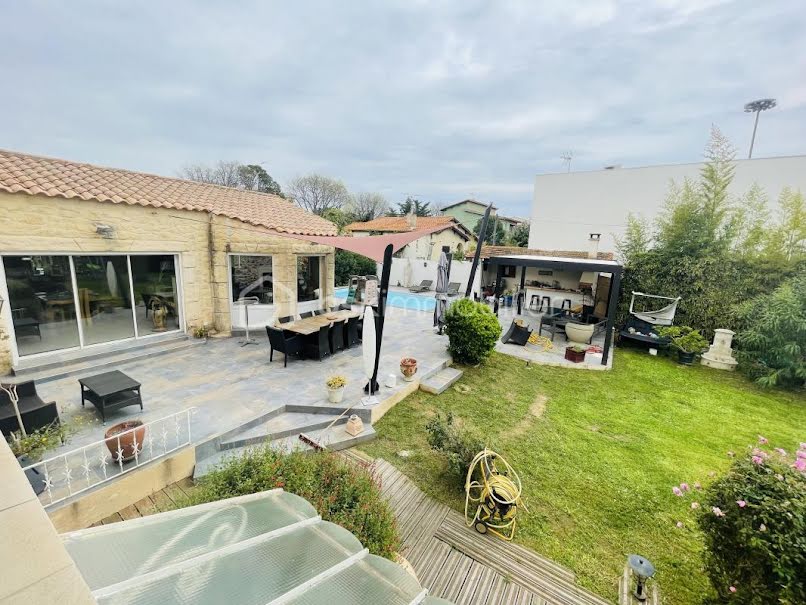 Vente propriété 7 pièces 200 m² à Sète (34200), 1 090 000 €