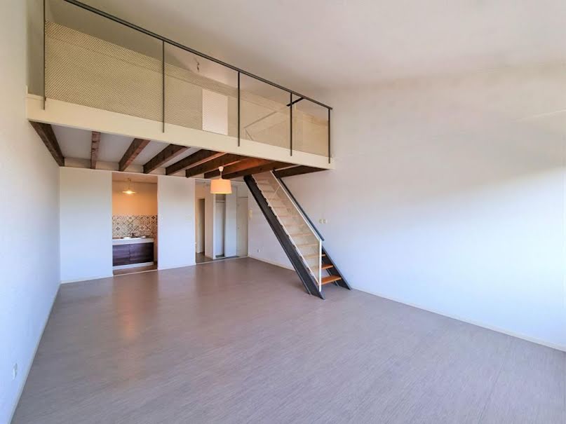Location  appartement 4 pièces 78 m² à Albi (81000), 680 €