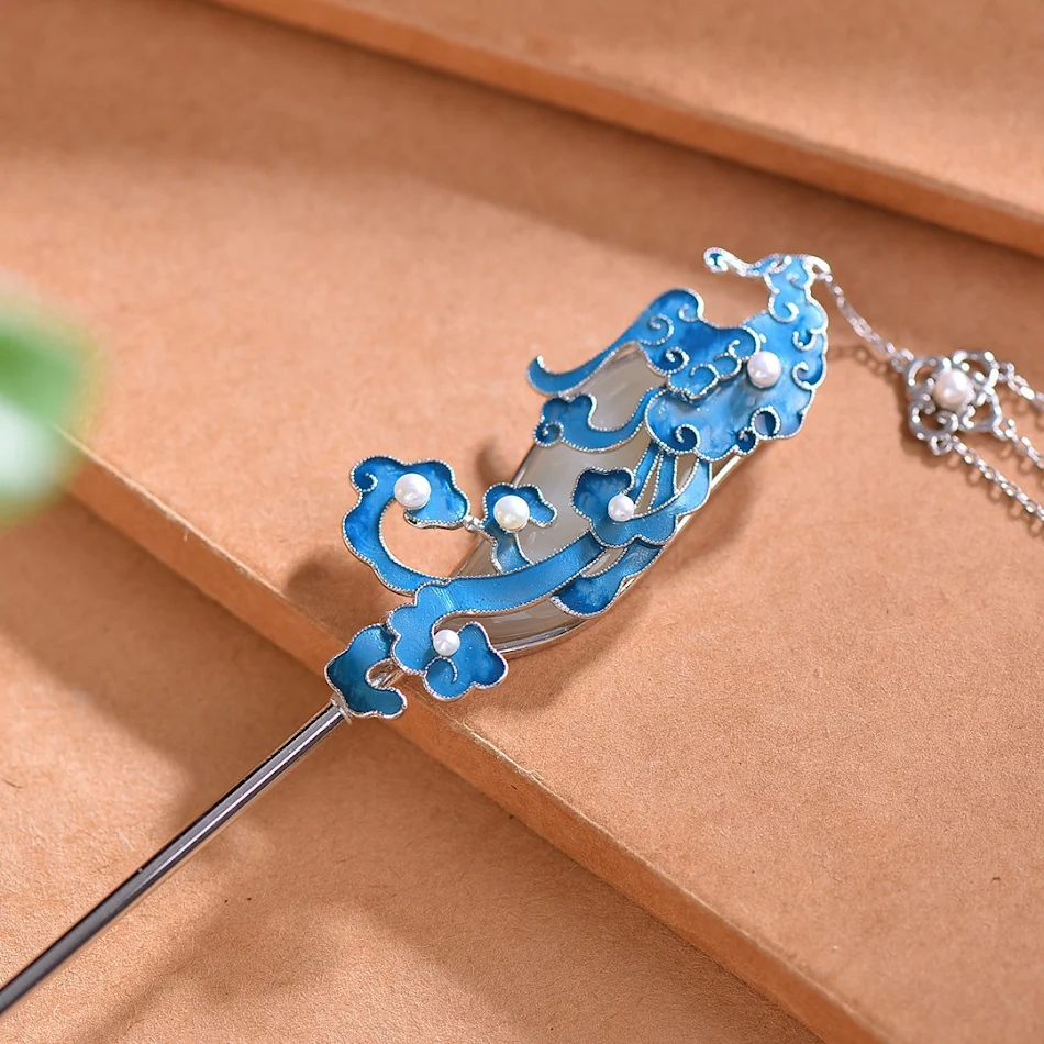 Spinka do włosów Hetian Jade S925 Srebro Zamknięcie Dobrych Życzeń, wysokiej jakości emalia, południowa czerwień, idealna do Cheongsam i Hanfu.