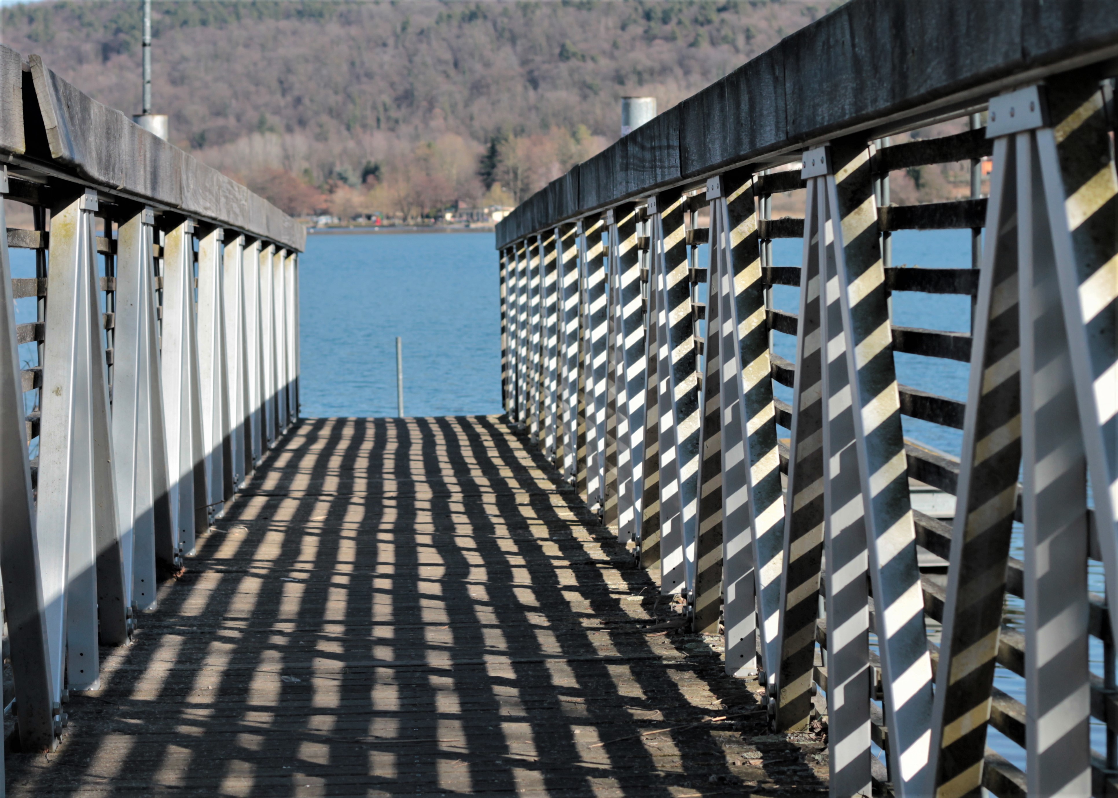 un tuffo nel lago di garyson77