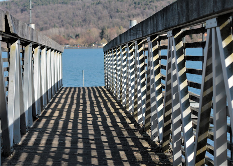 un tuffo nel lago di garyson77