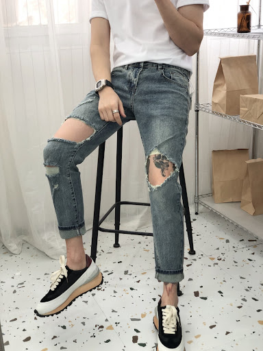 Title 1, Mens Denim Cropped Pants Korean Style Ripped H...