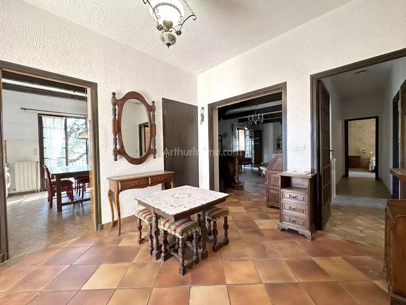 Vente maison 12 pièces 289.54 m² à Trans-en-Provence (83720), 585 900 €