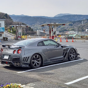 NISSAN GT-R R35