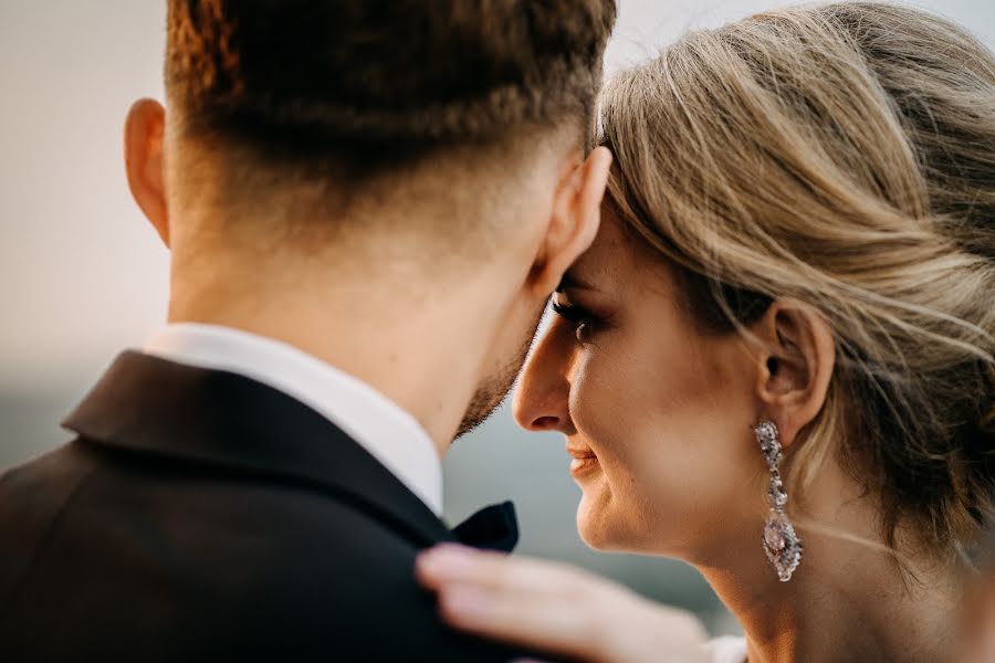 Fotografo di matrimoni Tomek Pawelus (wemakestory). Foto del 13 dicembre 2019