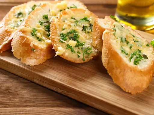 Vegetable Cheese Garlic Bread