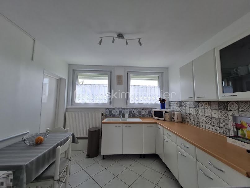 Vente appartement 3 pièces 77 m² à Lesquin (59810), 216 000 €