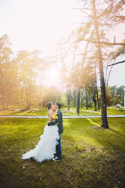 Fotógrafo de casamento Katerina Sochilina (sochnaya). Foto de 8 de junho 2014