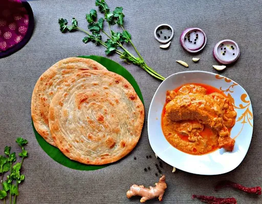 Tawa Chicken With 2 Lachha Paratha