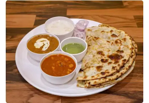 Paneer Naan Thali