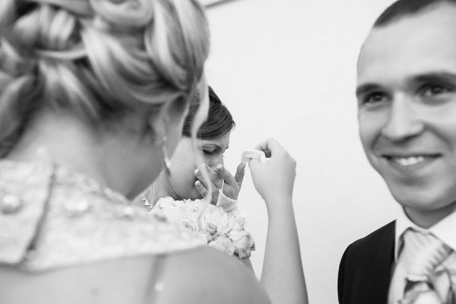 Wedding photographer Vasiliy Baturin (thebat). Photo of 17 October 2013