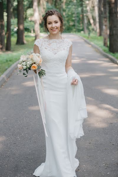 Wedding photographer Viktor Lyubineckiy (viktorlove). Photo of 24 June 2019