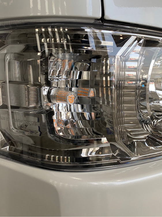 ハイエースバンのライミー  LEDに関するカスタム事例の投稿画像1枚目