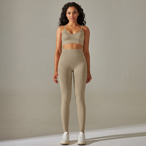 Title 7, Seamless Sports Back Lifting Hip Tight Pants Yo...