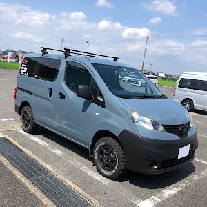 NV200バネット