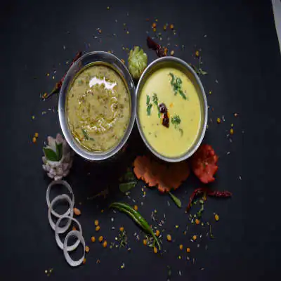 Marvadi Kadi With Chilka Wali Moong Dal Khichdi