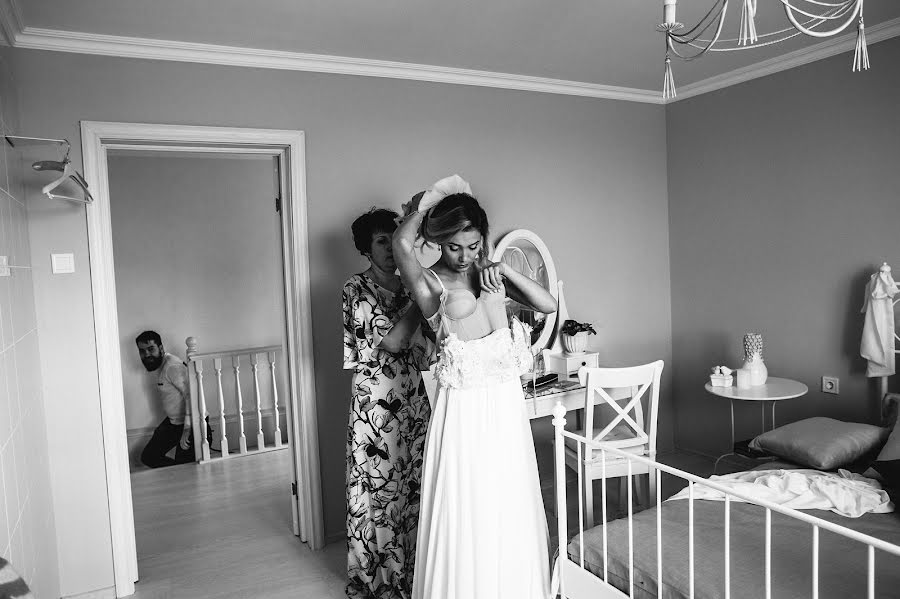結婚式の写真家Sasha Nikiforenko (nekifir)。2016 10月2日の写真