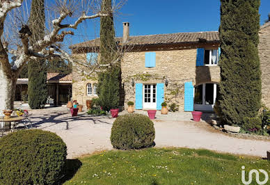 Maison avec piscine et terrasse 14