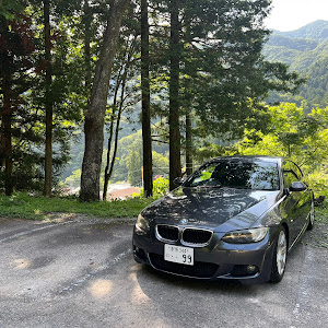 320i Mスポーツ