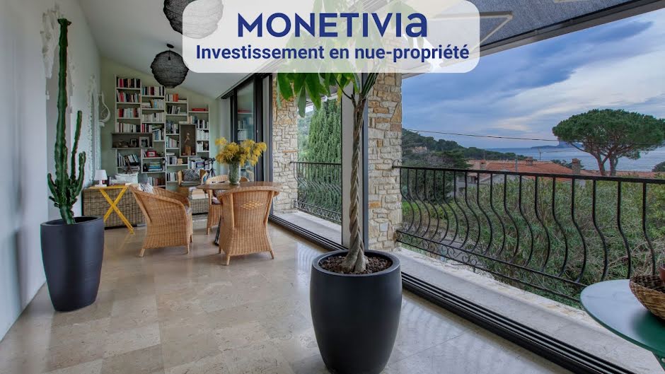 Vente maison 5 pièces 234 m² à Saint-Cyr-sur-Mer (83270), 920 000 €