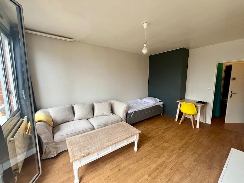 Location meublée appartement 1 pièce 28 m² à Marcq-en-Baroeul (59700), 635 €