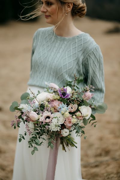 Jurufoto perkahwinan Marie Veselá (mayvesela). Foto pada 3 Mac