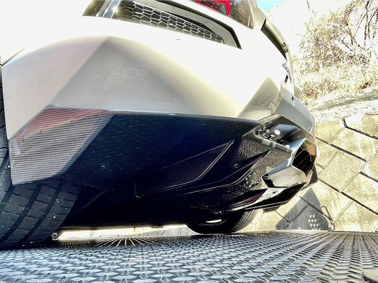 アヴェンタドールのAMG SL63・ミニクーパーに関するカスタム事例の投稿画像2枚目