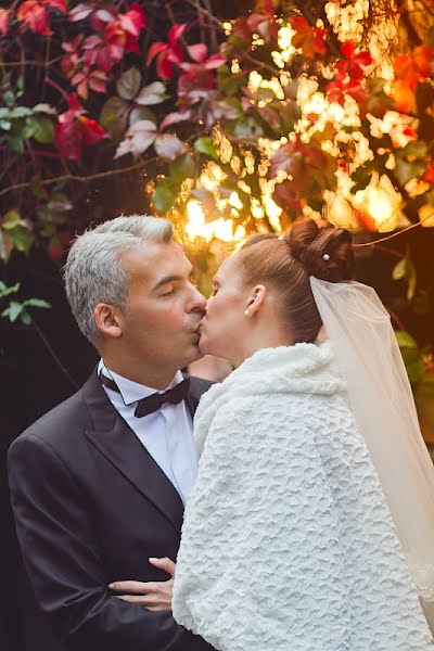 結婚式の写真家Yulka Iyunskaya (july-june)。2013 4月21日の写真