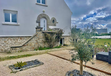 Maison avec terrasse 1