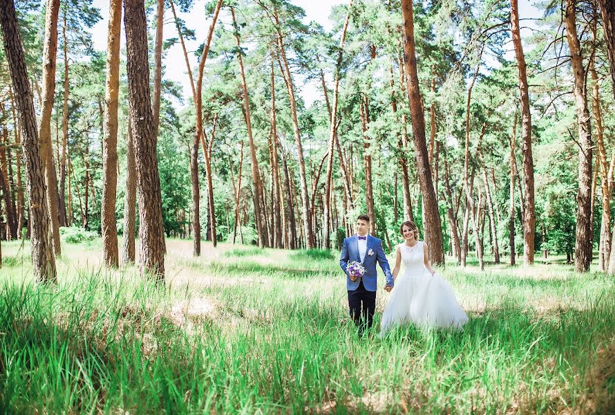 Fotografo di matrimoni Alona Zaporozhec (alenazaporozhets). Foto del 4 luglio 2017