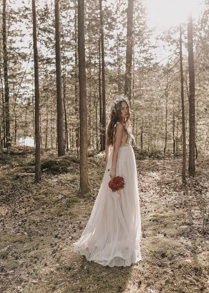 Wedding photographer Ekaterina Nikolaeva (katyawarped). Photo of 23 January 2021