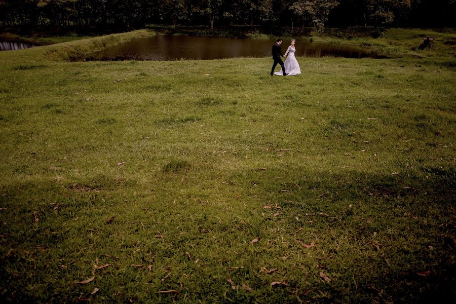 Wedding photographer Guilherme Santos (guilhermesantos). Photo of 2 February 2016