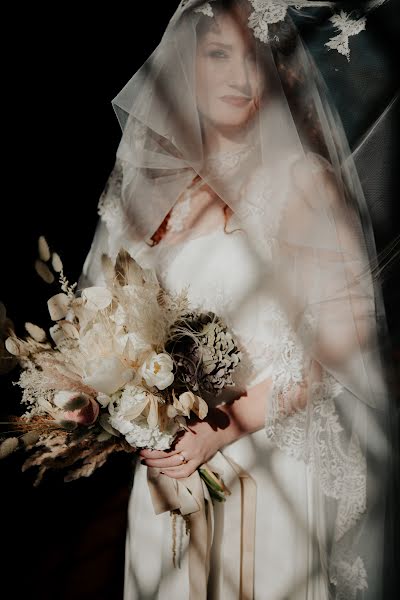 Fotógrafo de casamento Lucrezia Senserini (lucreziasenseri). Foto de 18 de fevereiro 2020
