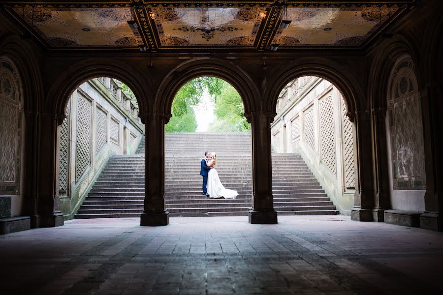 Fotógrafo de casamento Anna Esquilin (rebelmarblephoto). Foto de 25 de setembro 2018