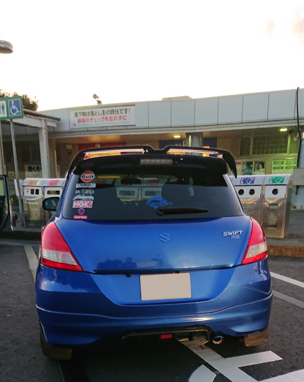 スイフトのコロナが早く終息しますように・横浜スタイル・完全犬派・車検に関するカスタム事例の投稿画像5枚目