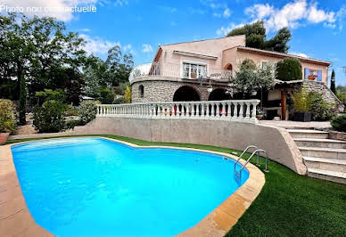 House with pool and terrace 19