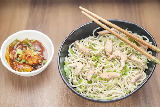 Chicken Hakka Noodles With Chilli Chicken