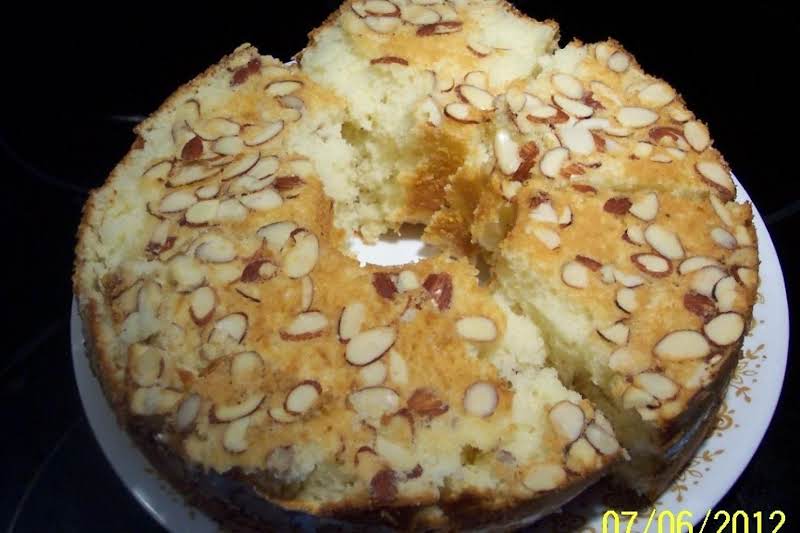 Almond Crusted Cake  ..from 1995