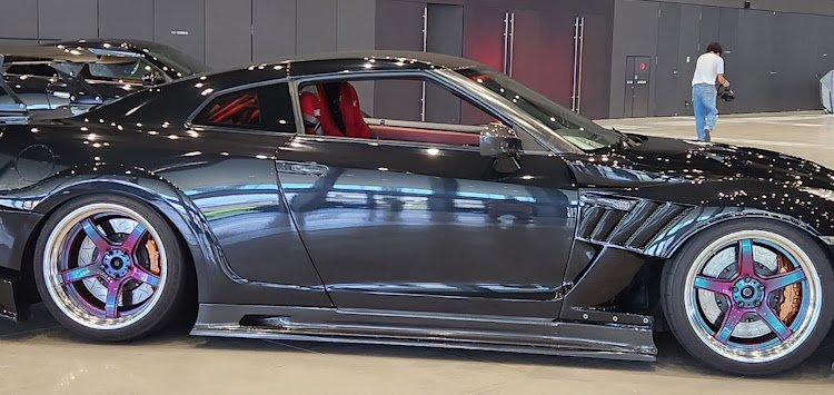 NISSAN GT-Rのみんなでつくろうホイール図鑑・12.5J・GTR・R35に関するカスタム事例の投稿画像2枚目