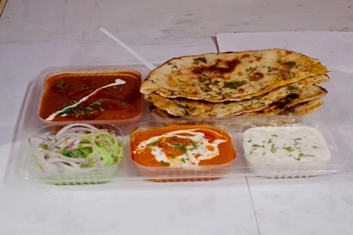 Aloo Naan Thali (2 Naan & 2 Sabzi)