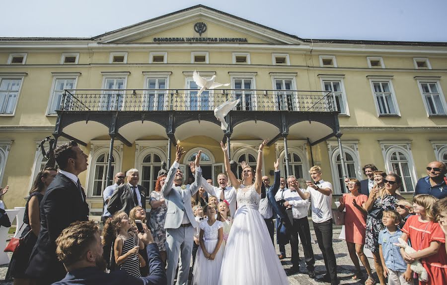 Fotógrafo de bodas Lucie Maceczková (luciemaceczkova). Foto del 16 de agosto 2021