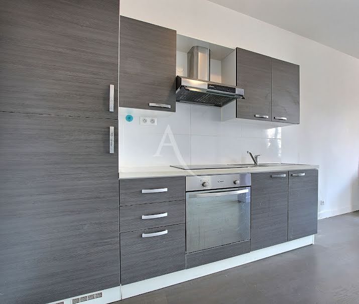 Vente appartement 3 pièces 69.54 m² à Aubervilliers (93300), 260 000 €