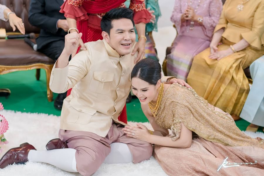 結婚式の写真家Komson Sawhegwiharee (sawak)。2020 9月5日の写真